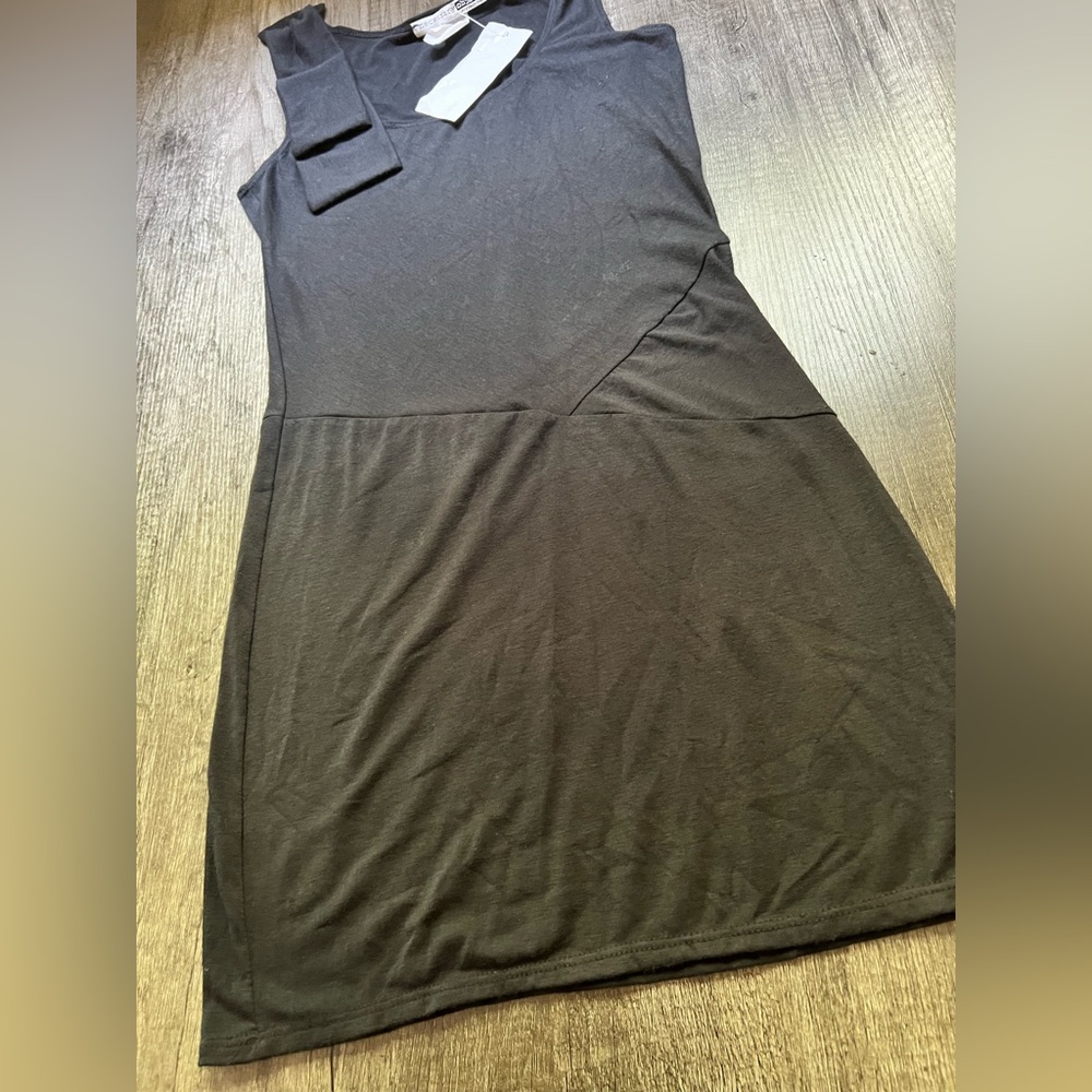 Mini dress - Picture 3 of 9